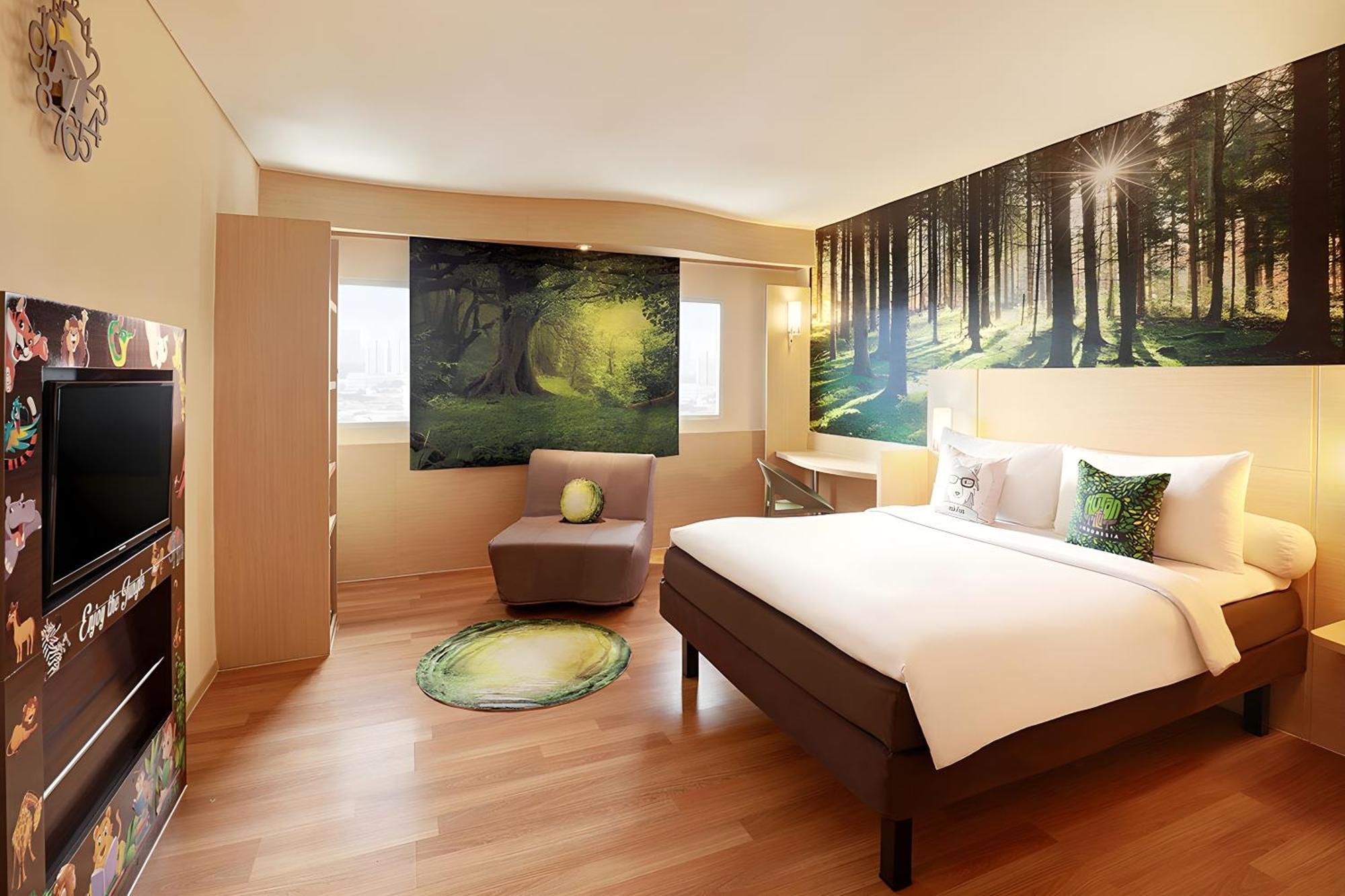 Ibis Jakarta Harmoni Екстериор снимка